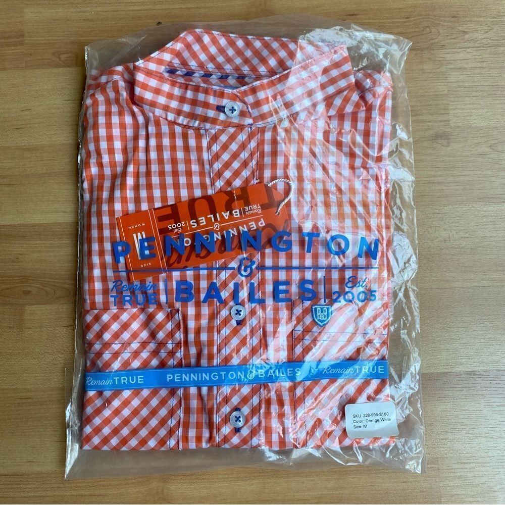Pennington Bailes Women’s Orange & White Check Top Size Medium NWT